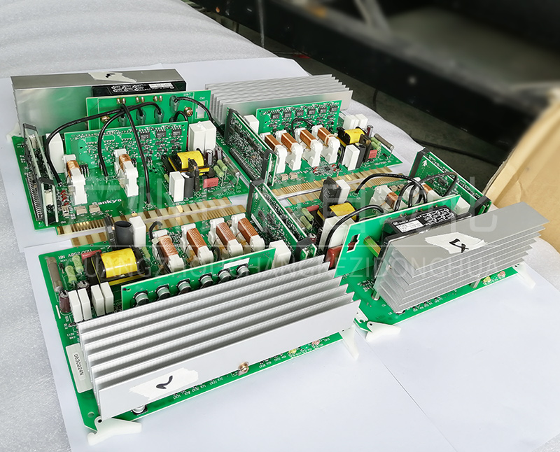 sankyo三協(xié)控制柜SC3400驅(qū)動(dòng)單元 sankyo三協(xié)控制柜SC3400驅(qū)動(dòng)單元