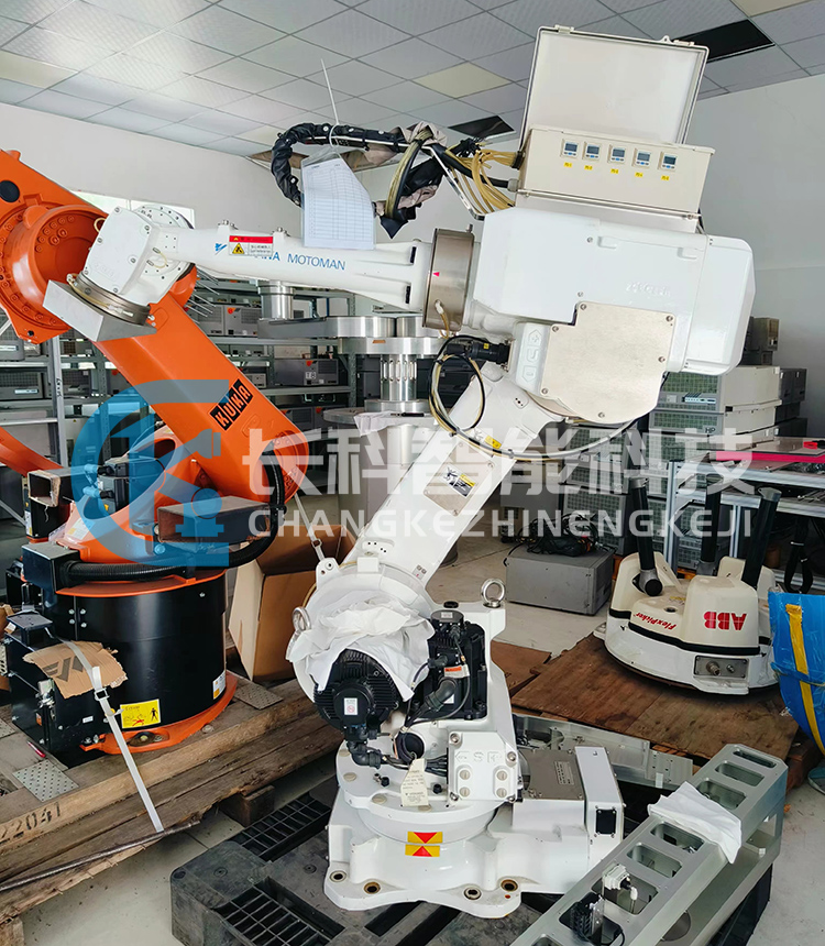 安川MOTOMAN-MCL50無(wú)塵室機(jī)械臂 安川MOTOMAN-MCL50無(wú)塵室機(jī)械臂