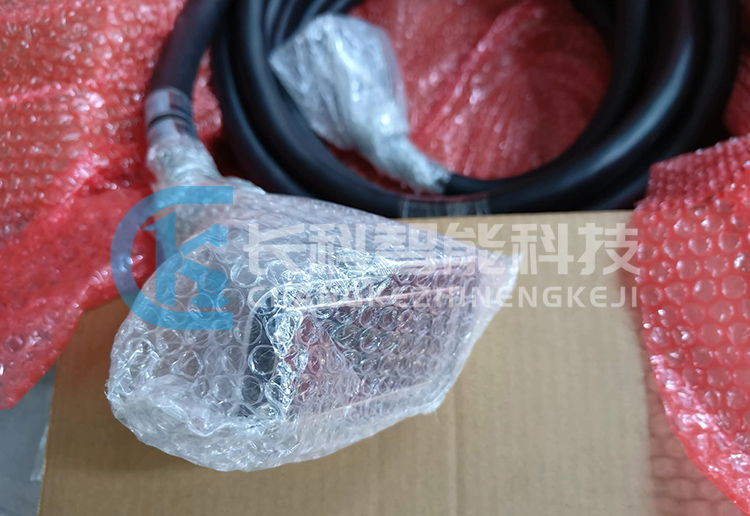 安川機(jī)器人線纜HW1271698-17 安川機(jī)器人線纜HW1271698-17